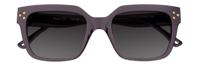 FRAME_519_col_006